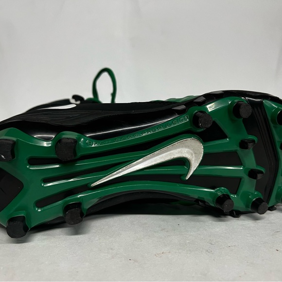 Lightly Used Nike Men's SIZE 8.5 Force Savage Varsity 2 Green Football Cleats - Picture 8 of 8